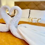 Milos Center Apt. 32 شقة لارنكا