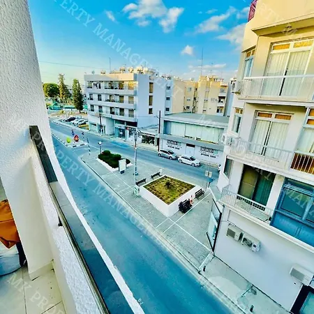 Milos Center Apt. 32