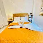 Milos Center Apt. 32 Lägenhet