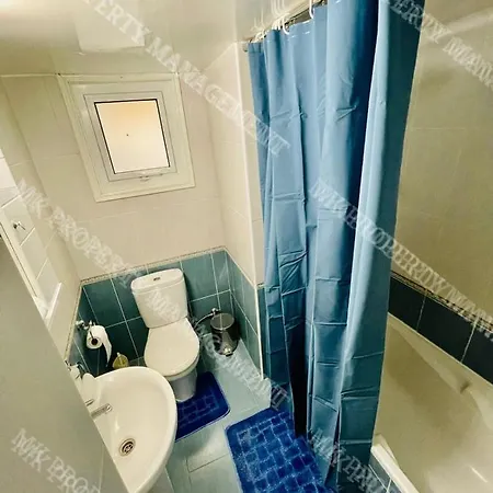 Milos Center Apt. 32 Апартаменты Ларнака