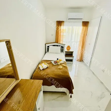 Апартаменты Milos Center Apt. 32