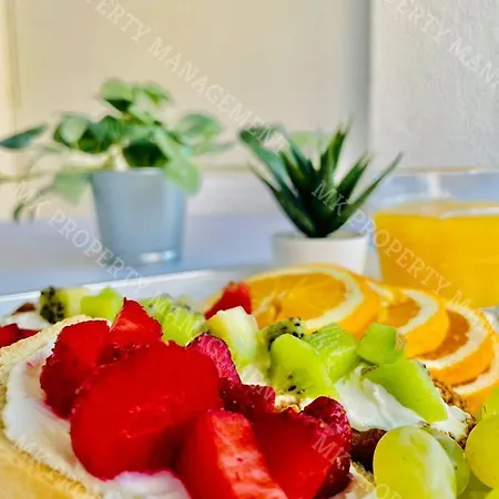 Milos Center Apt. 32 *