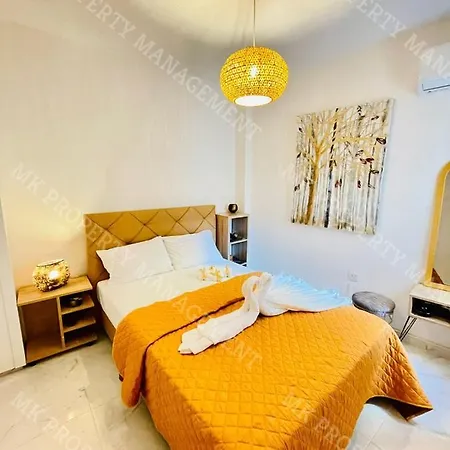 Milos Center Apt. 32 *