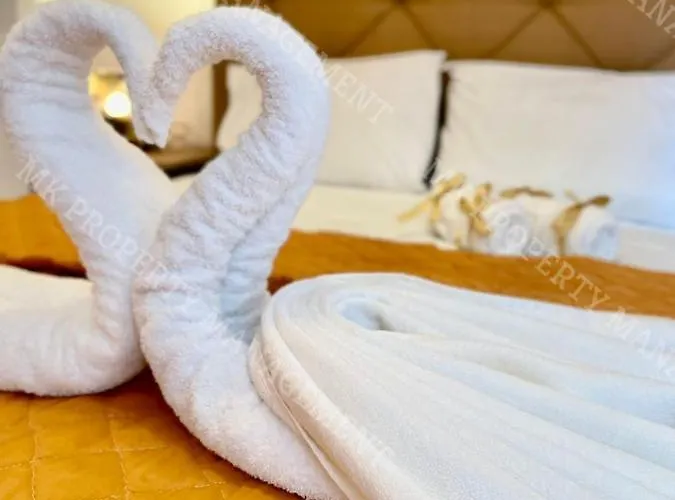 Milos Center Apt. 32 アパート ラルナカ