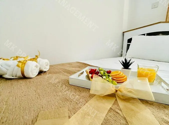 Milos Center Apt. 32 * ラルナカ