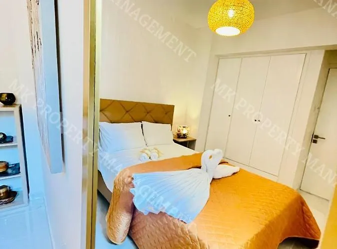 Milos Center Apt. 32 ラルナカ