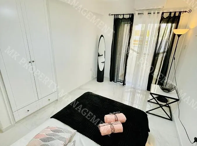 アパート Milos Center Apt. 32 ラルナカ