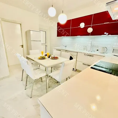 Milos Center Apt. 32 Apartman